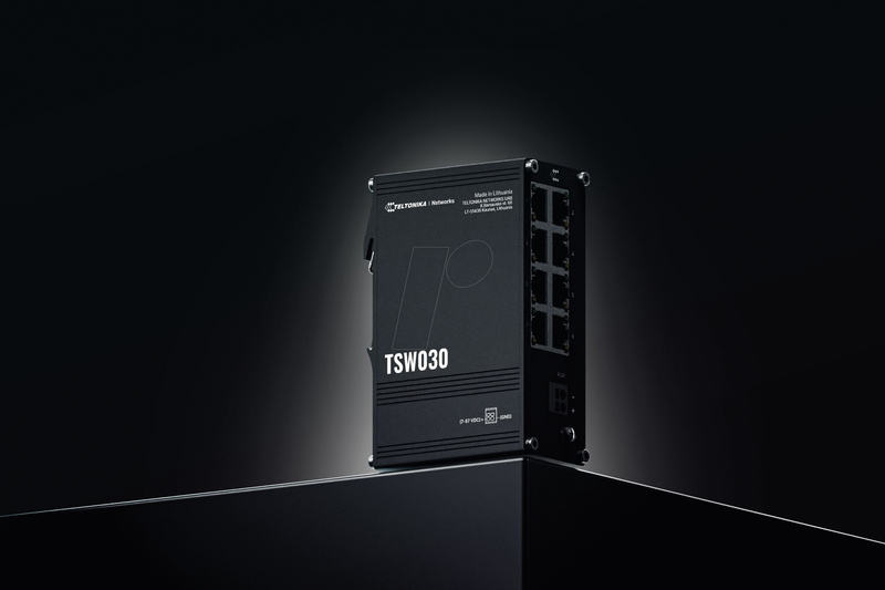 Teltonika TSW030 8-Port Industrial Ethernet Switch 8x100 Mbps - Additional Image 1