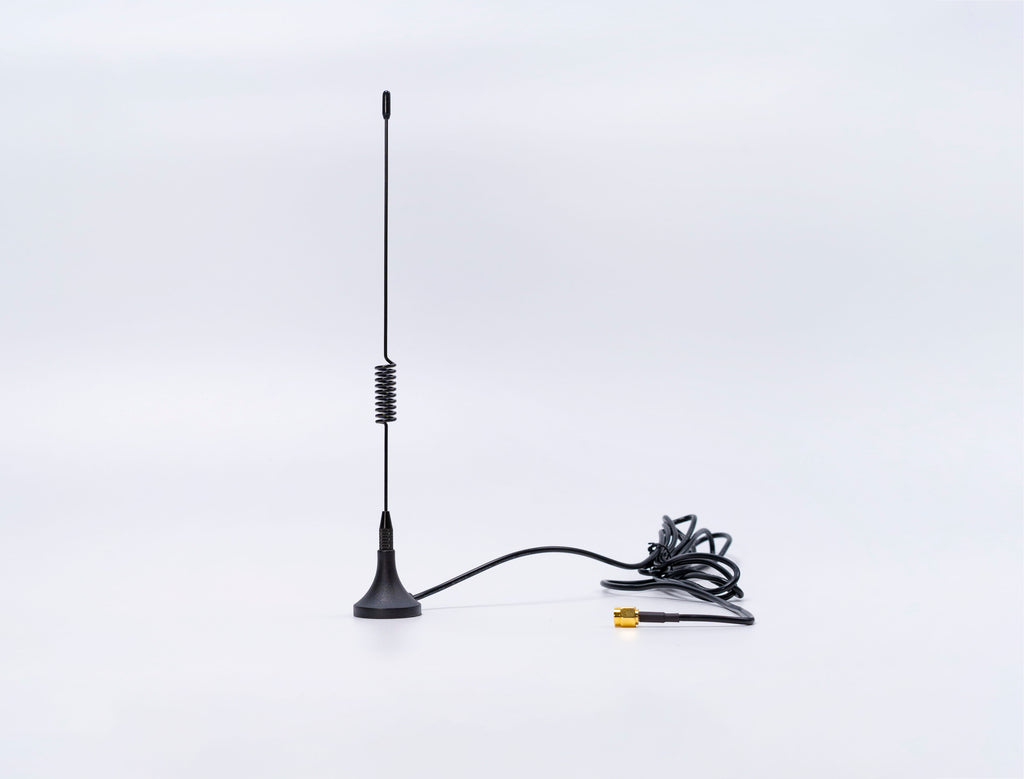 Milesight UG56 industrial LoRaWAN gateway angle view
