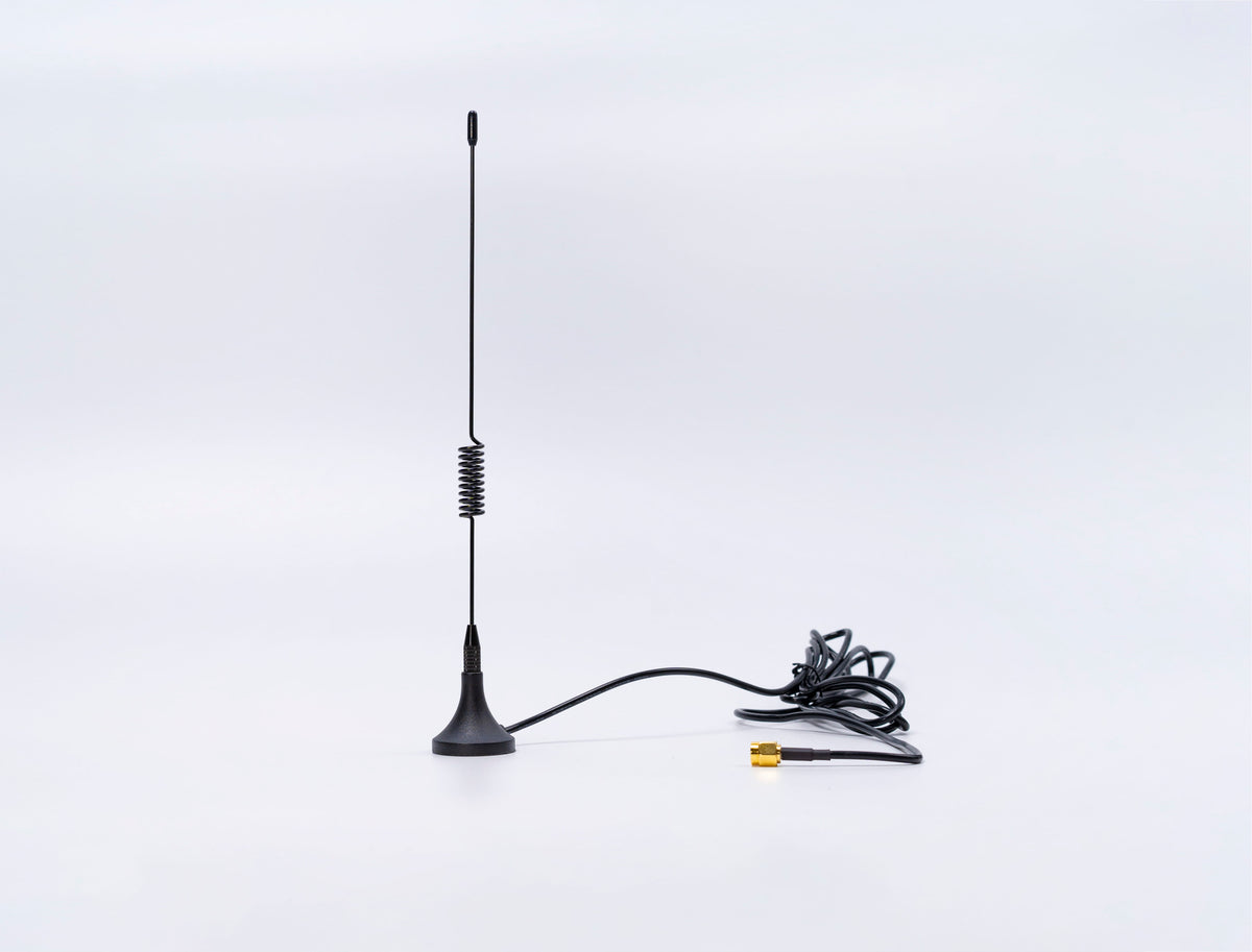 Milesight UG56 industrial LoRaWAN gateway angle view