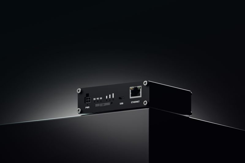 Teltonika TRB501 Industrial 5G Gateway - Additional Image 1